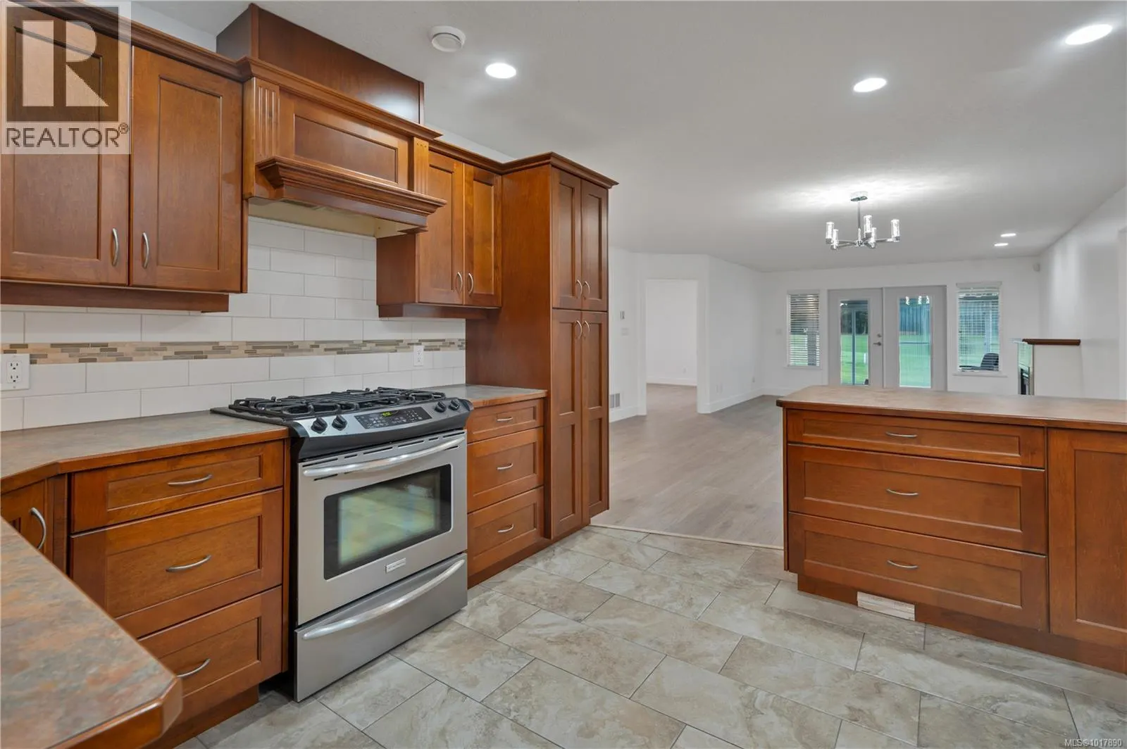 72 2006 Sierra Dr