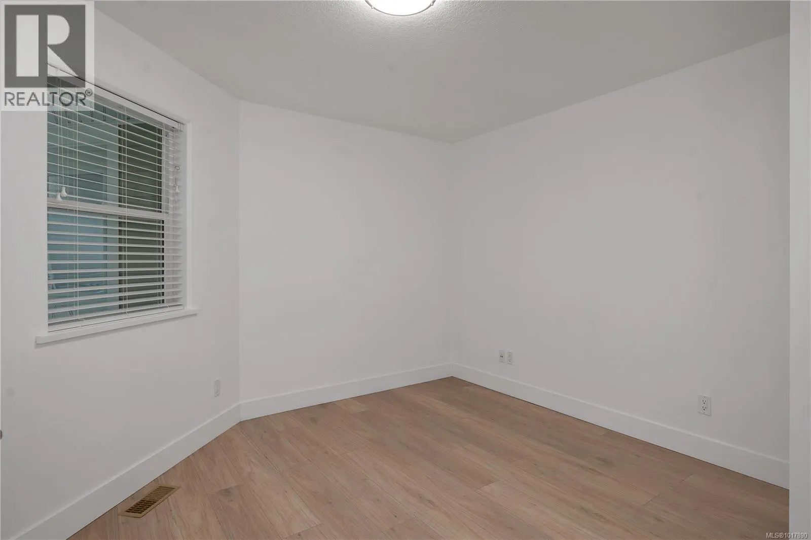 72 2006 Sierra Dr