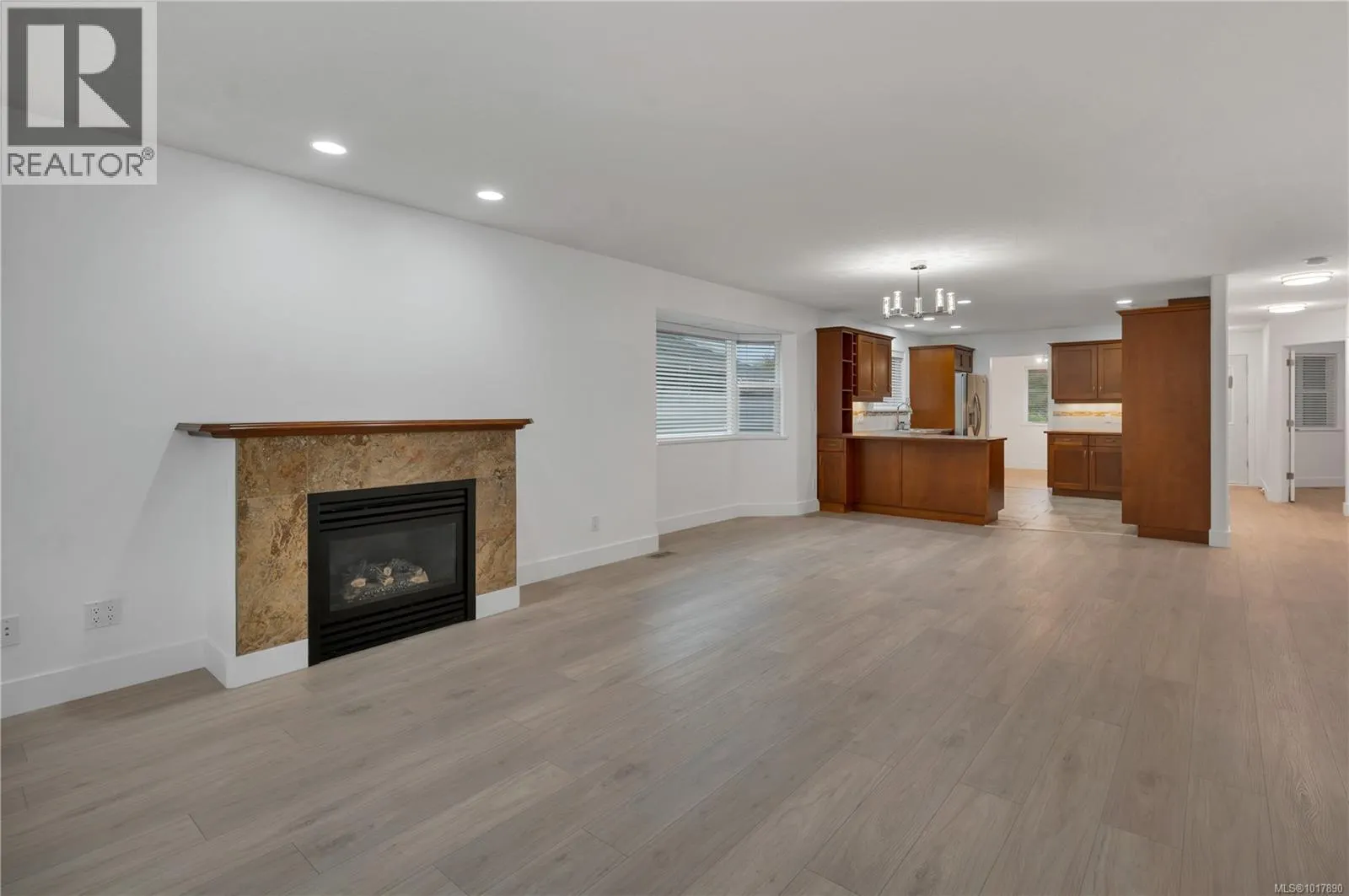 72 2006 Sierra Dr