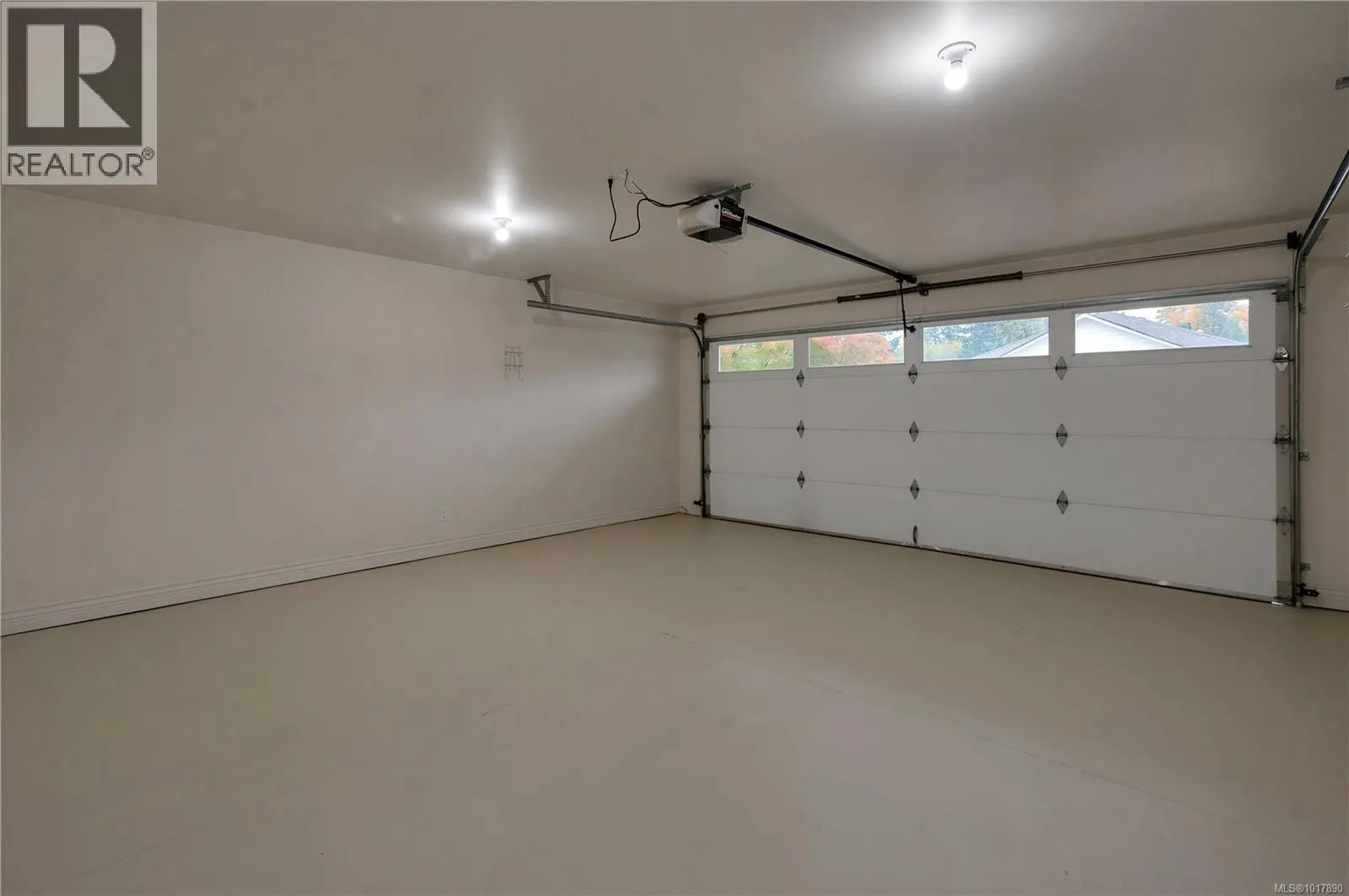 72 2006 Sierra Dr