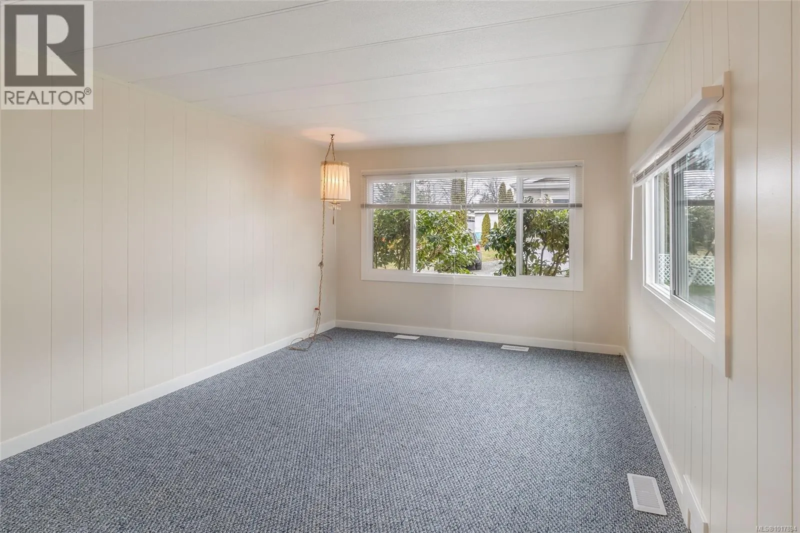 38 Honey Dr