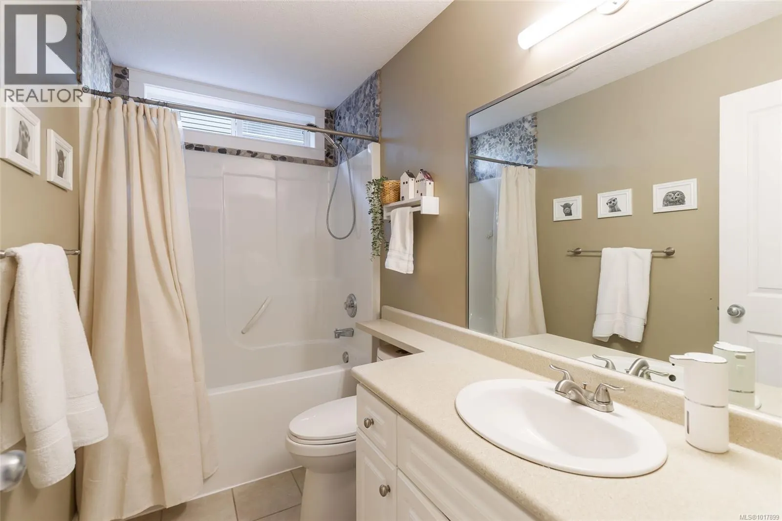 3787 Avonlea Dr