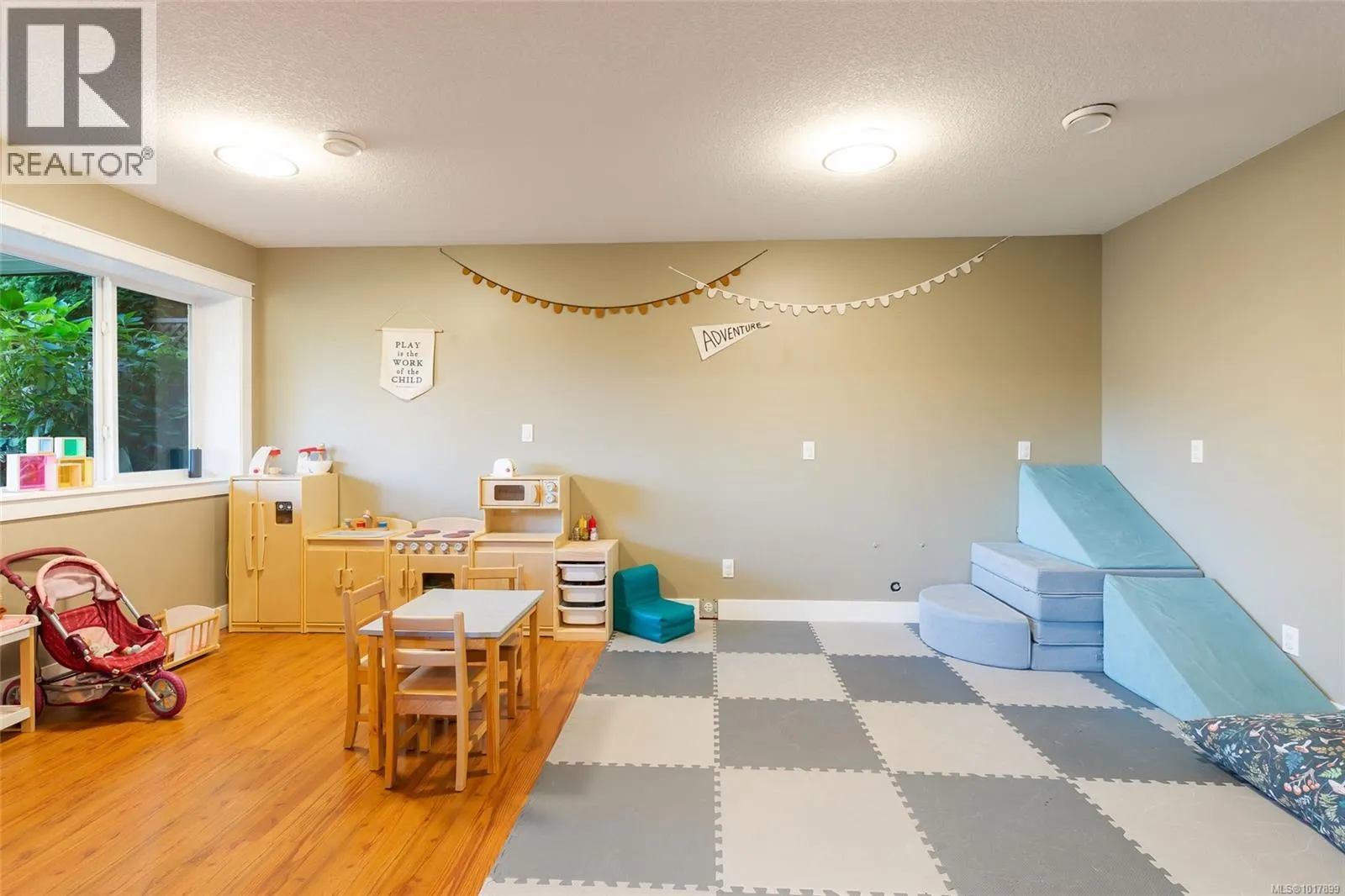 3787 Avonlea Dr