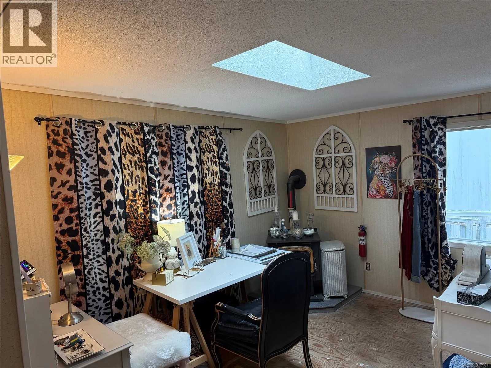 125 1736 Timberlands Rd