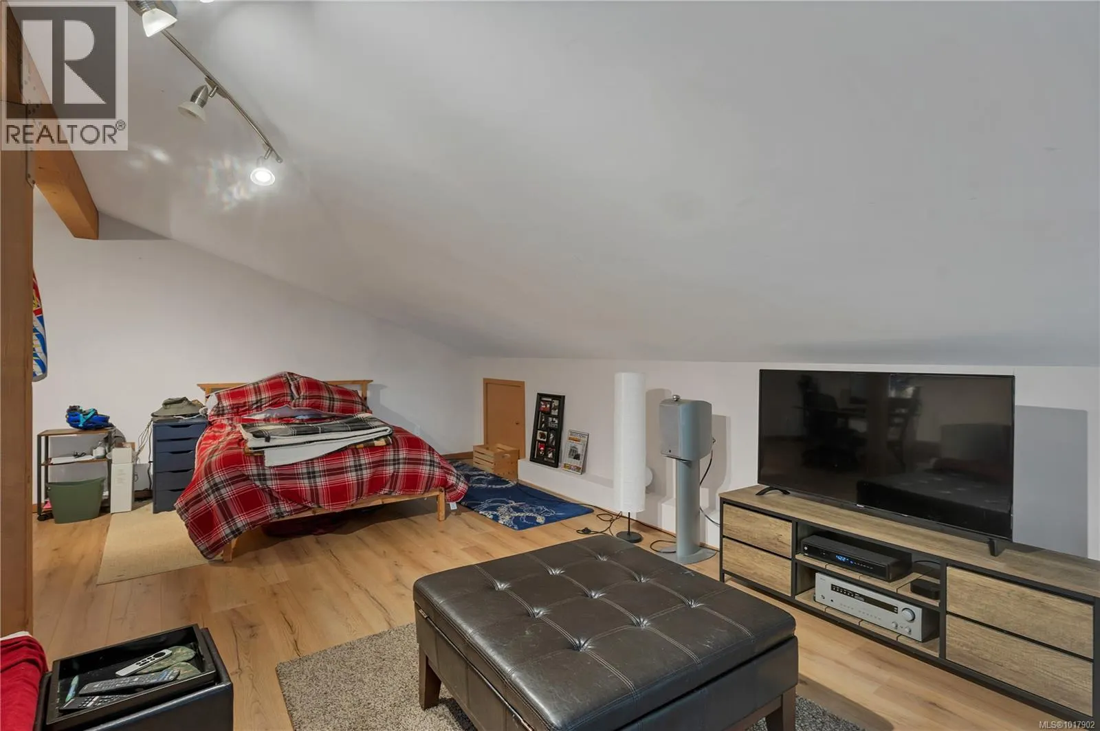 27A 620 Helanton Rd