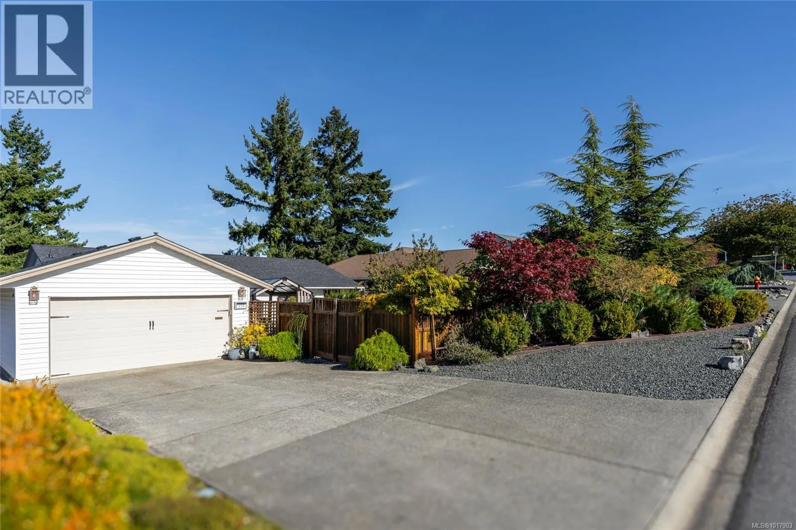 130 Heritage Dr