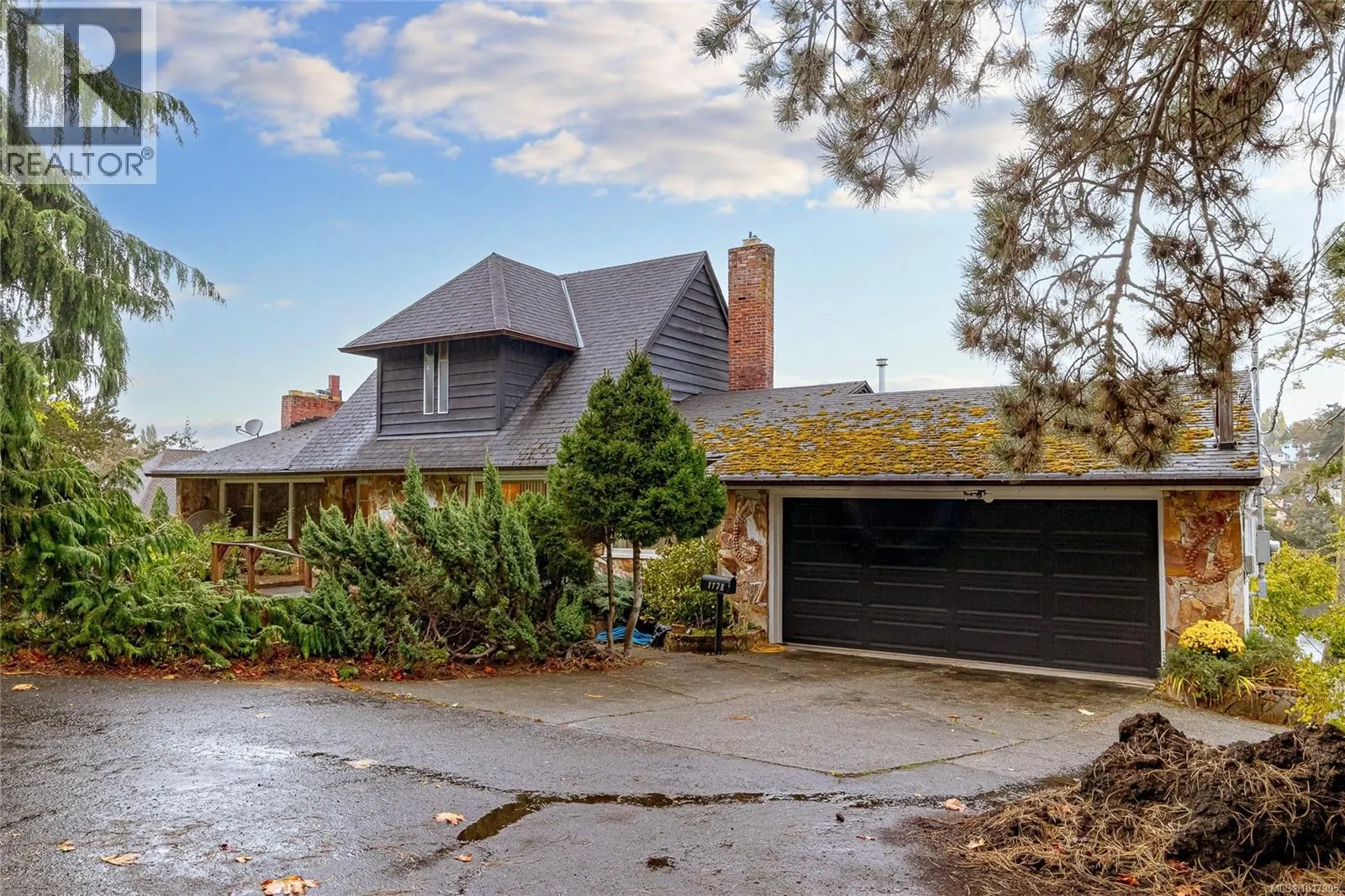 1178 Rhoda Lane