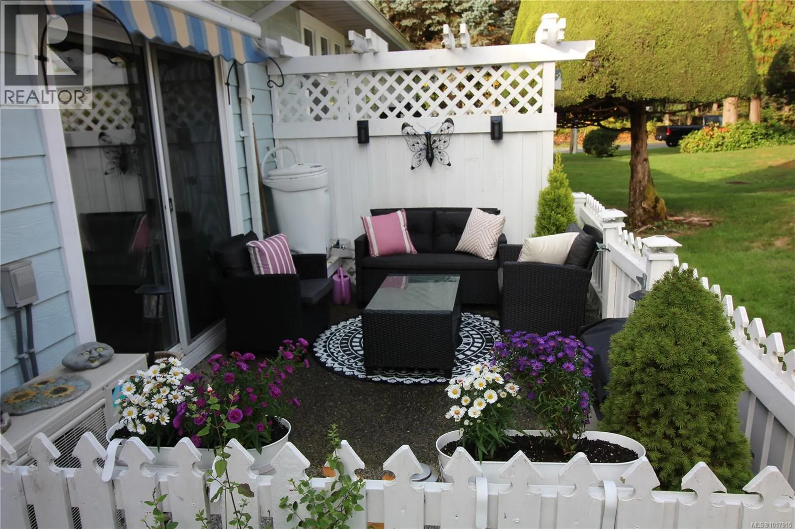 2 9933 Chemainus Rd