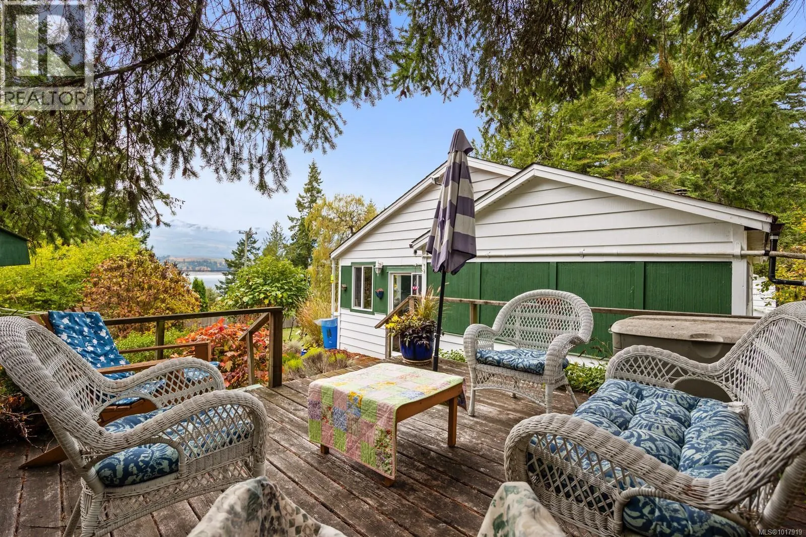 3296 Denman Rd