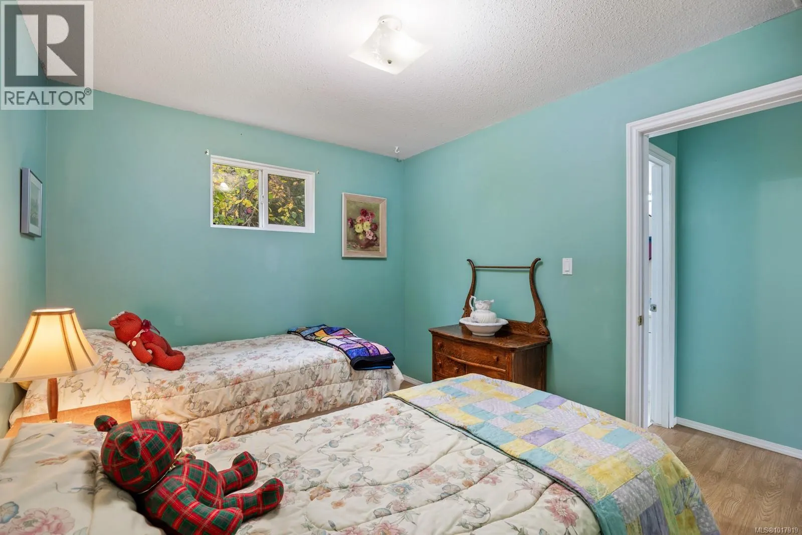 3296 Denman Rd