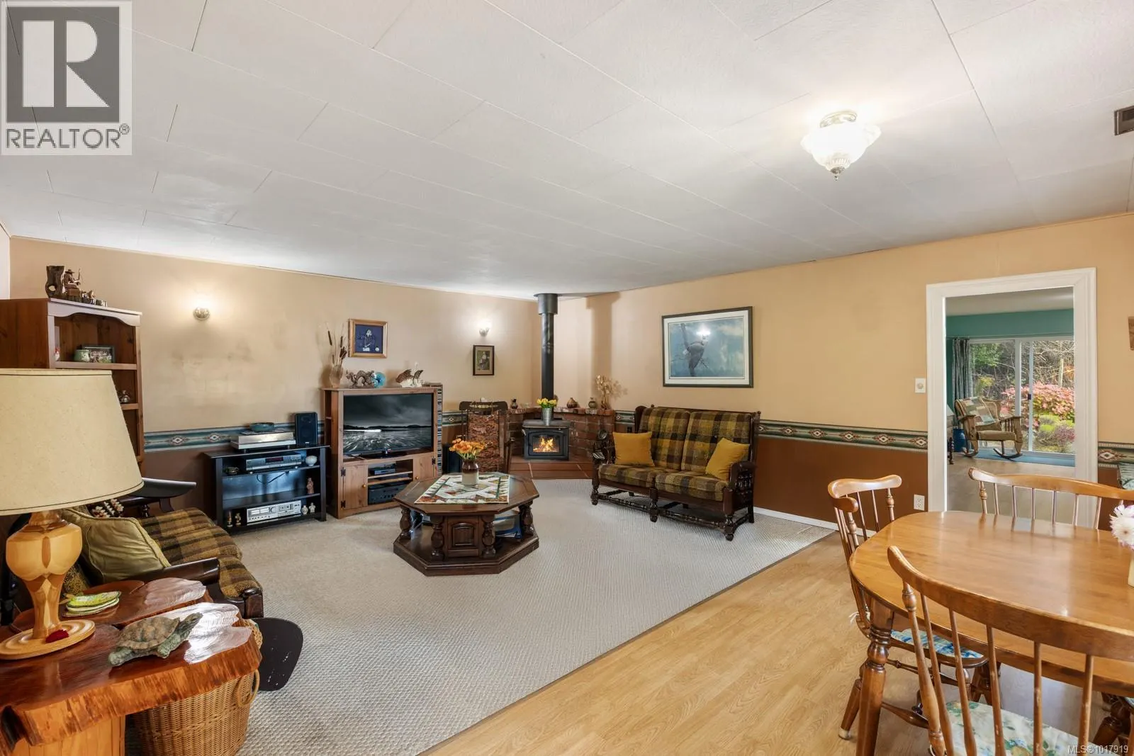 3296 Denman Rd