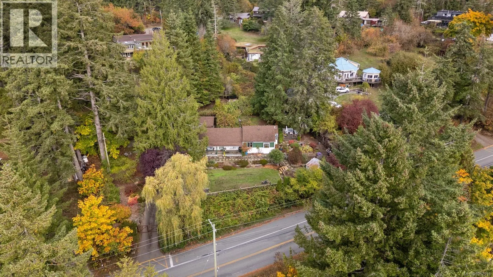 3296 Denman Rd
