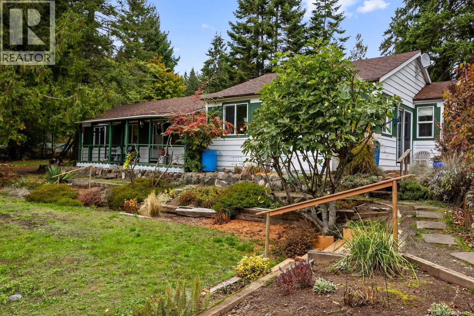 3296 Denman Rd