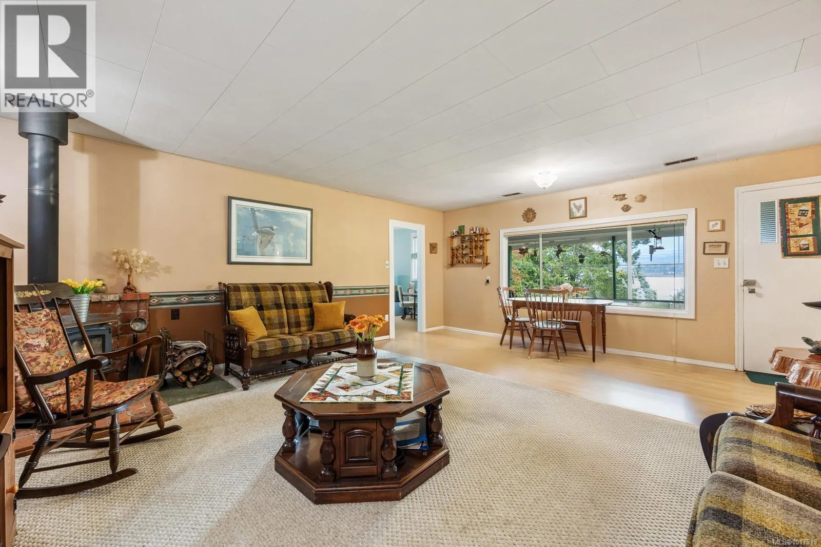 3296 Denman Rd