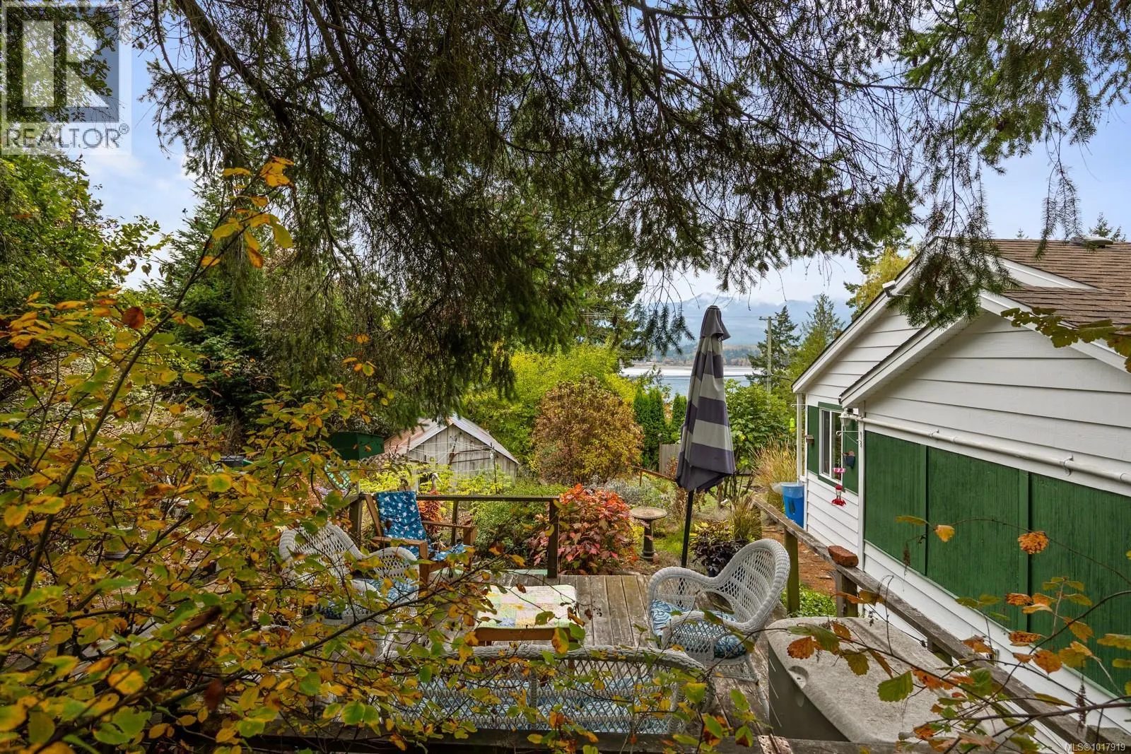 3296 Denman Rd