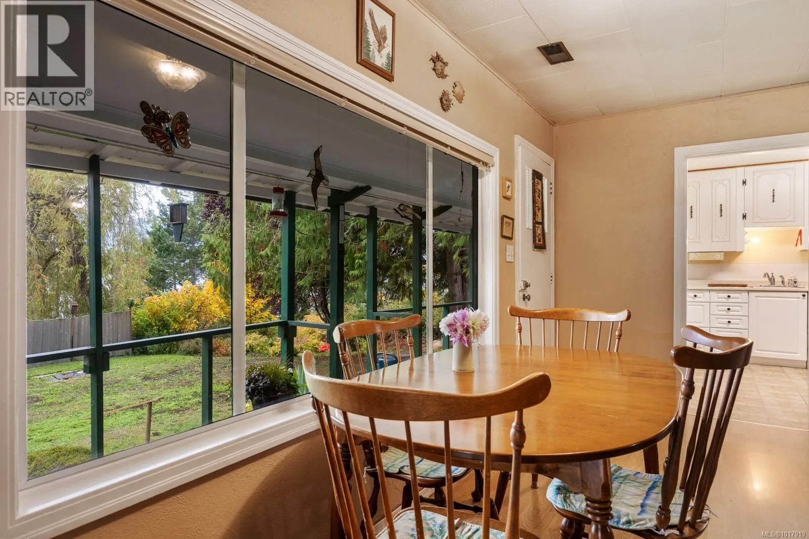 3296 Denman Rd