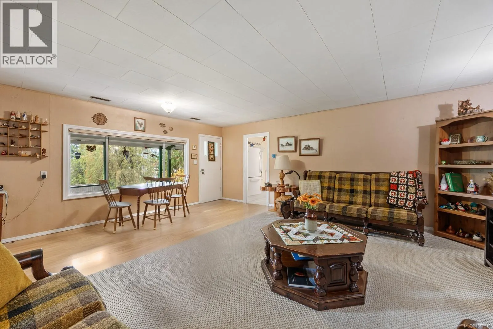 3296 Denman Rd
