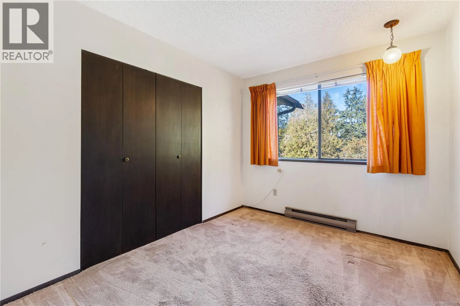 7431 Andrea Cres