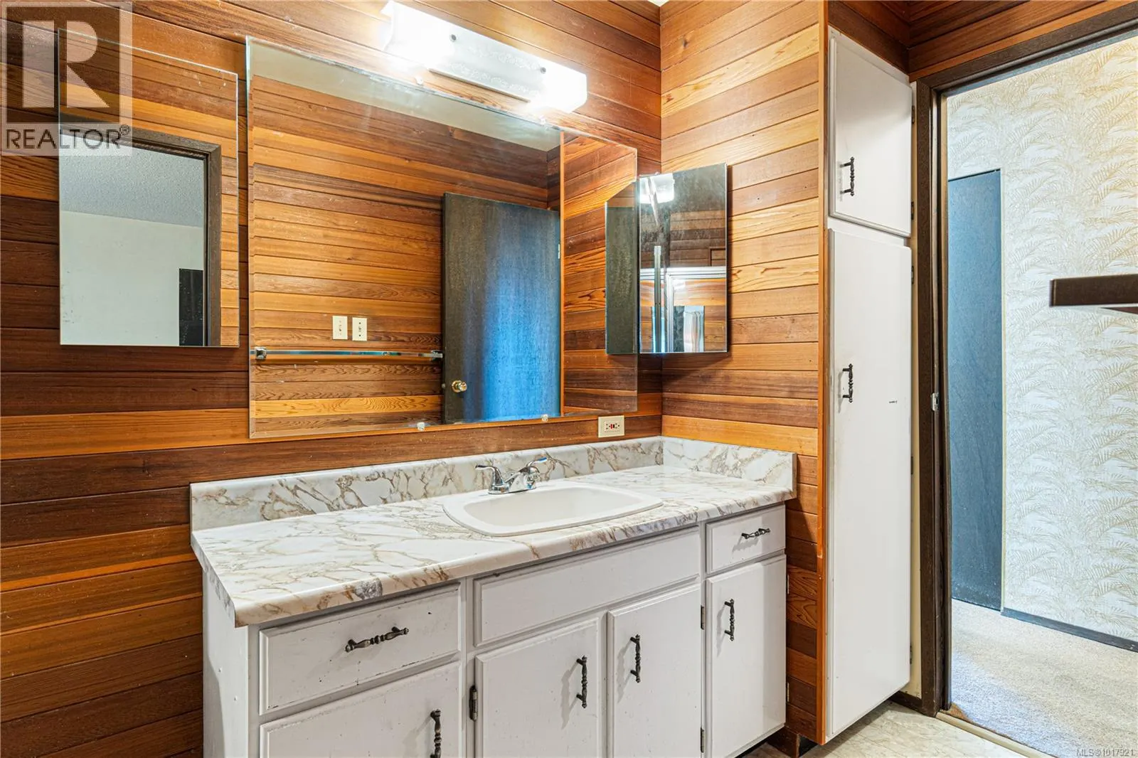 7431 Andrea Cres