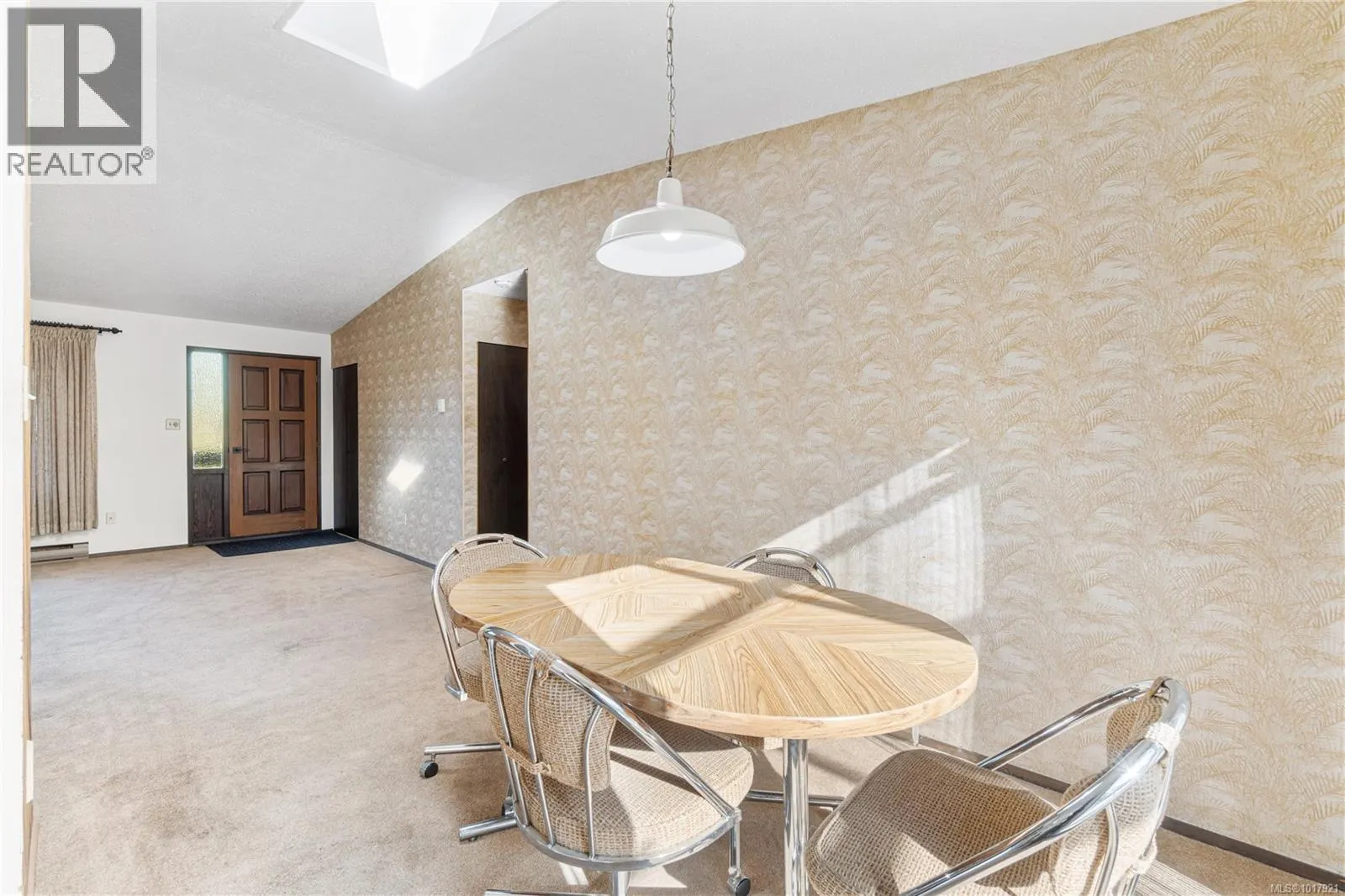 7431 Andrea Cres