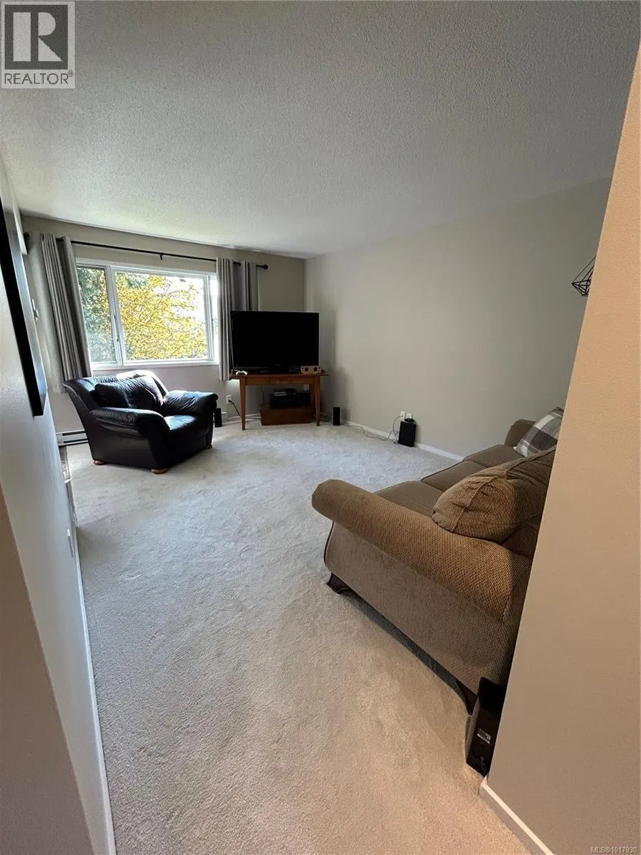232 350 Alder Cres