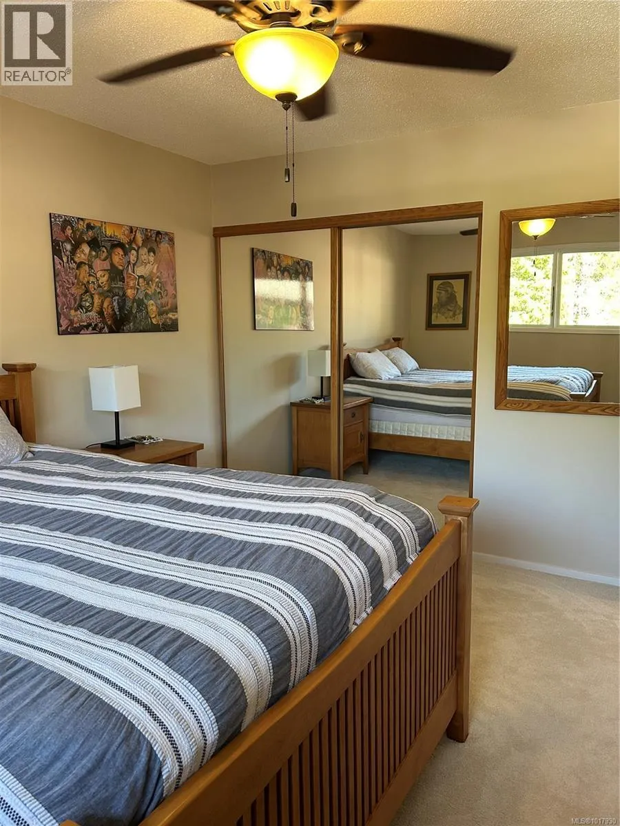 232 350 Alder Cres