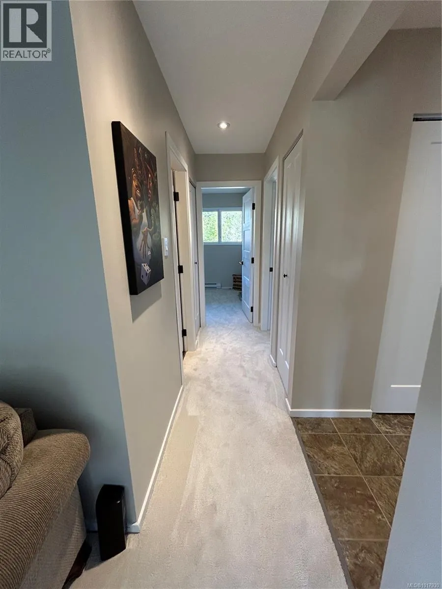 232 350 Alder Cres