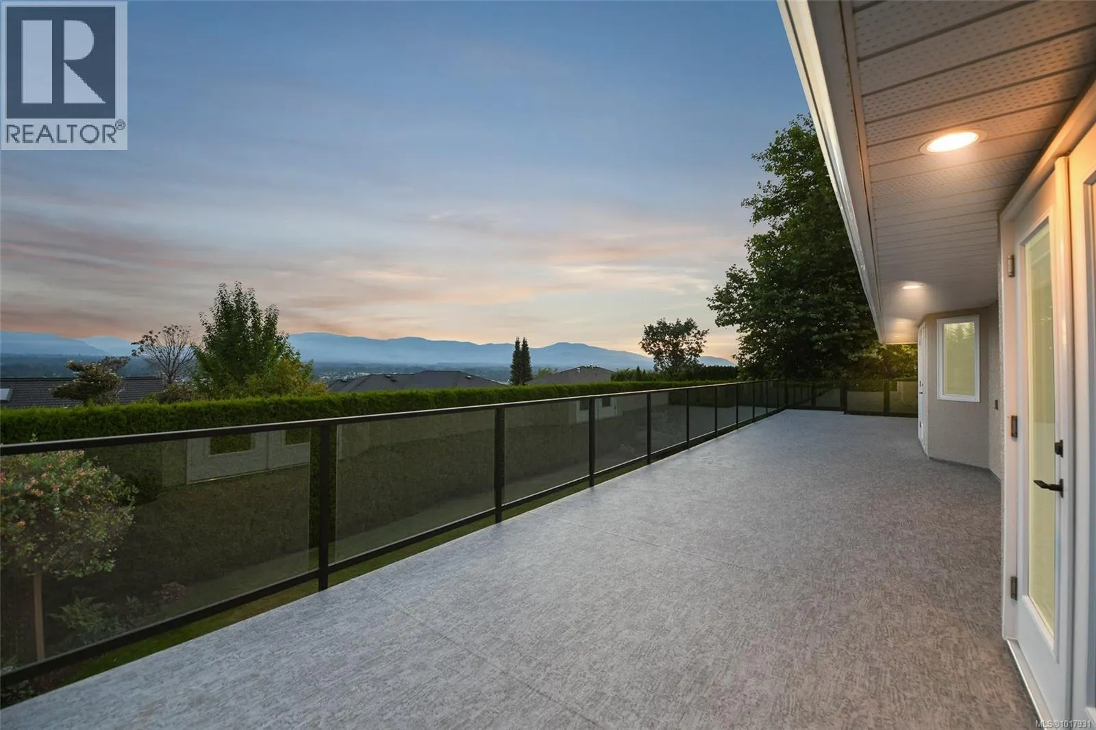 1547 Trumpeter Cres