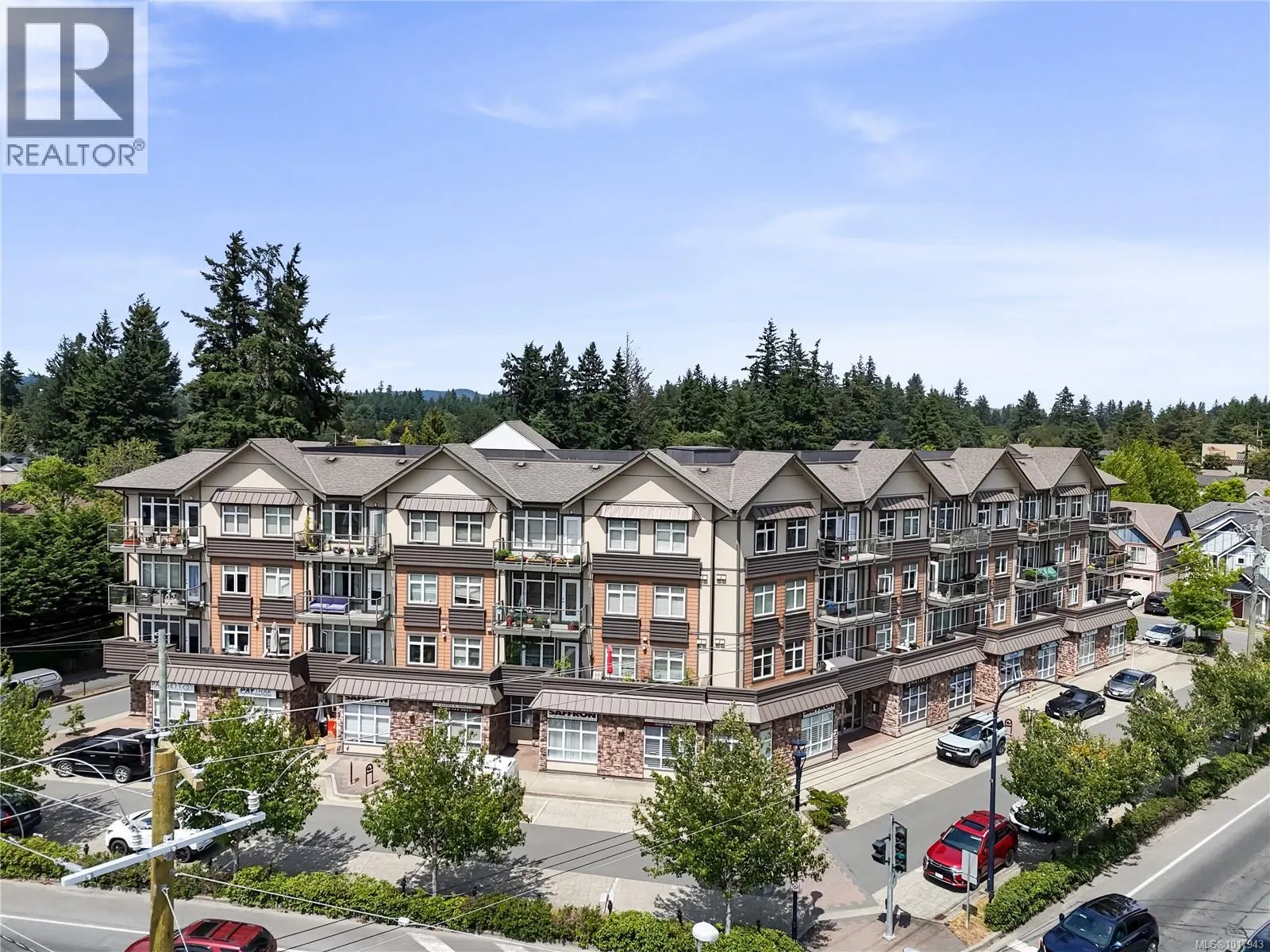 213 2220 Sooke Rd