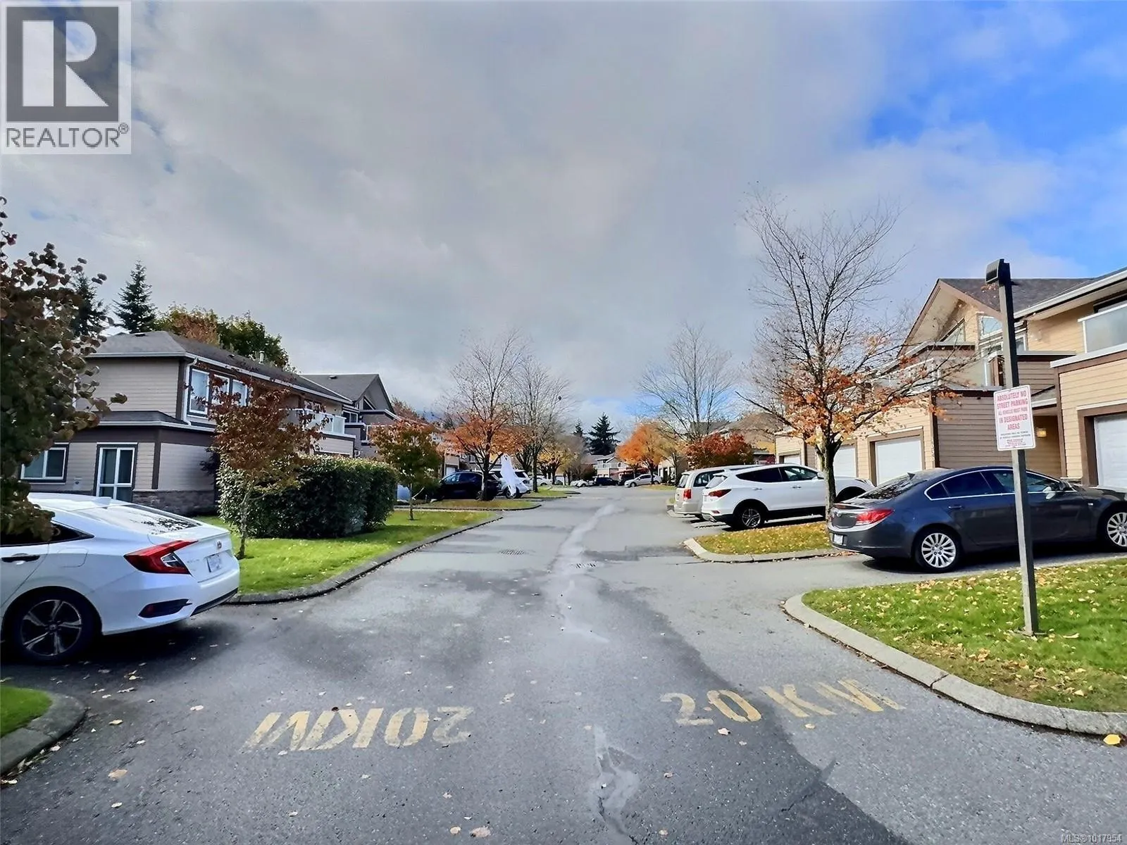 1652 Creekside Dr