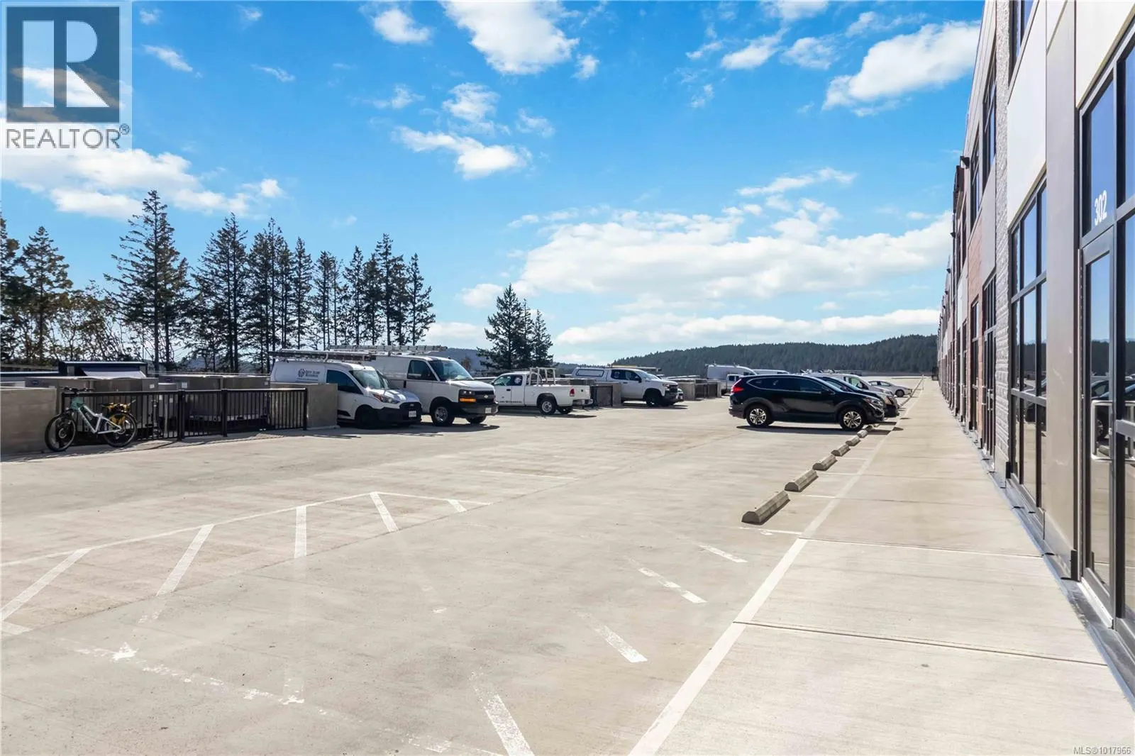 310 4342 West Shore Pkwy
