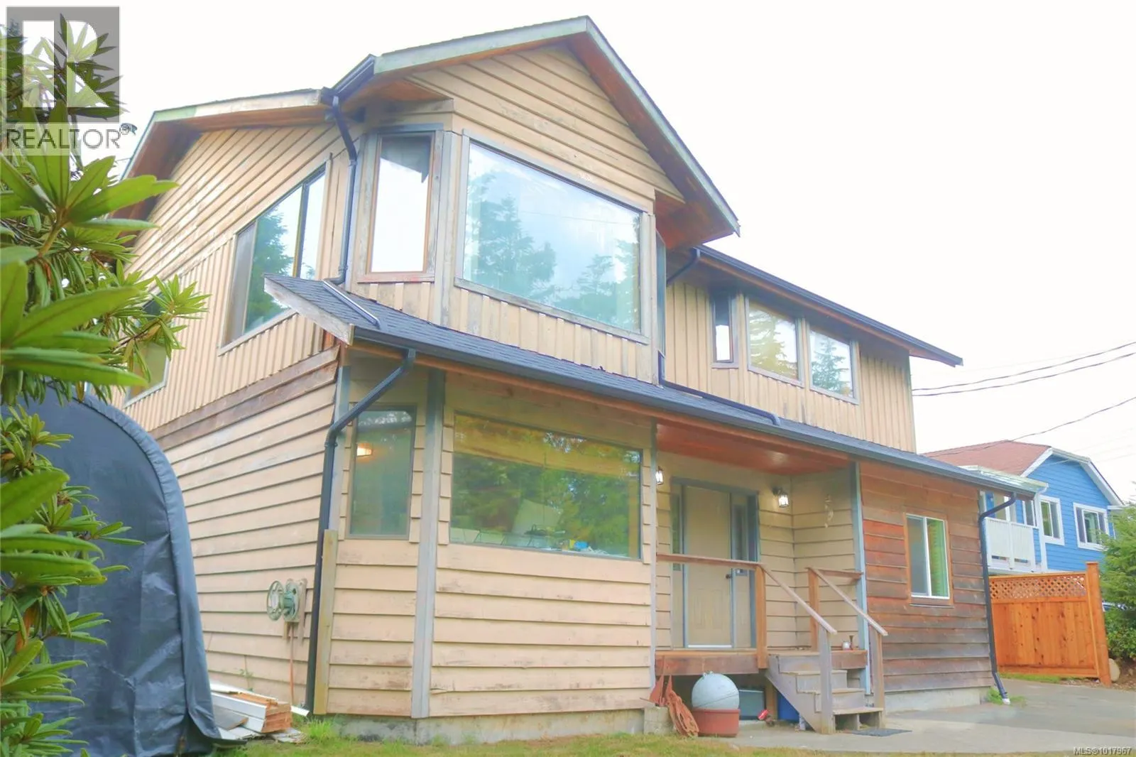 437 Marine Dr