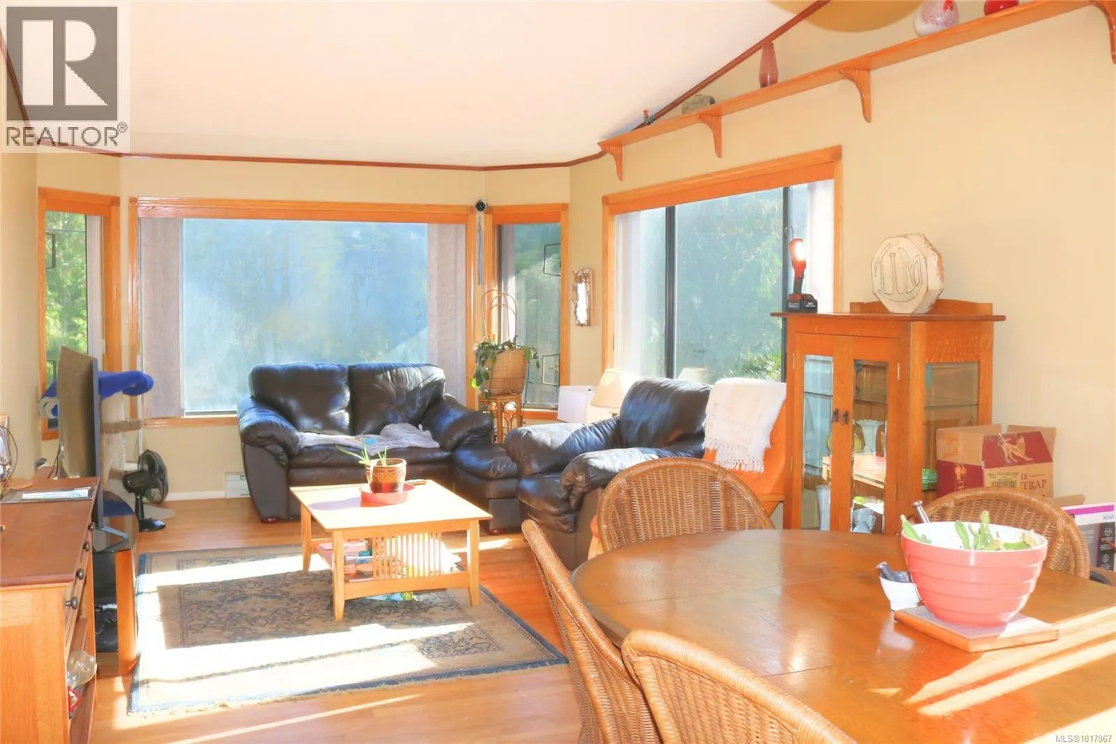 437 Marine Dr