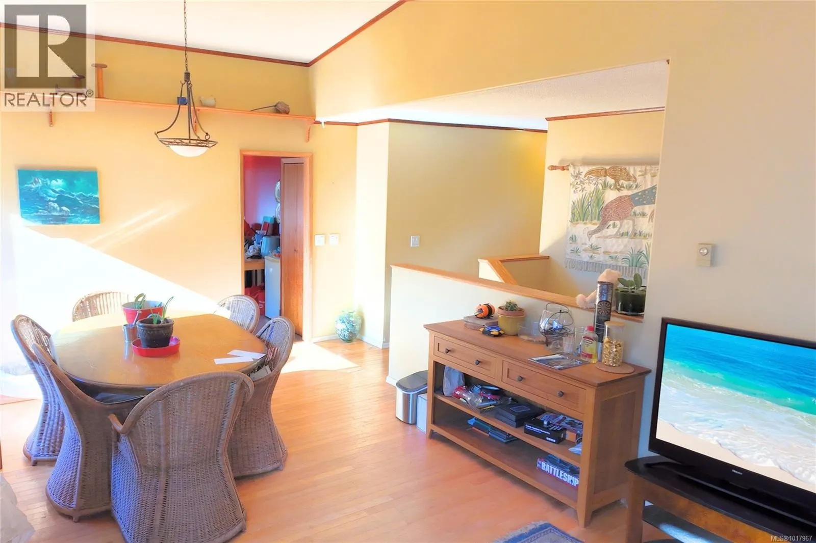 437 Marine Dr