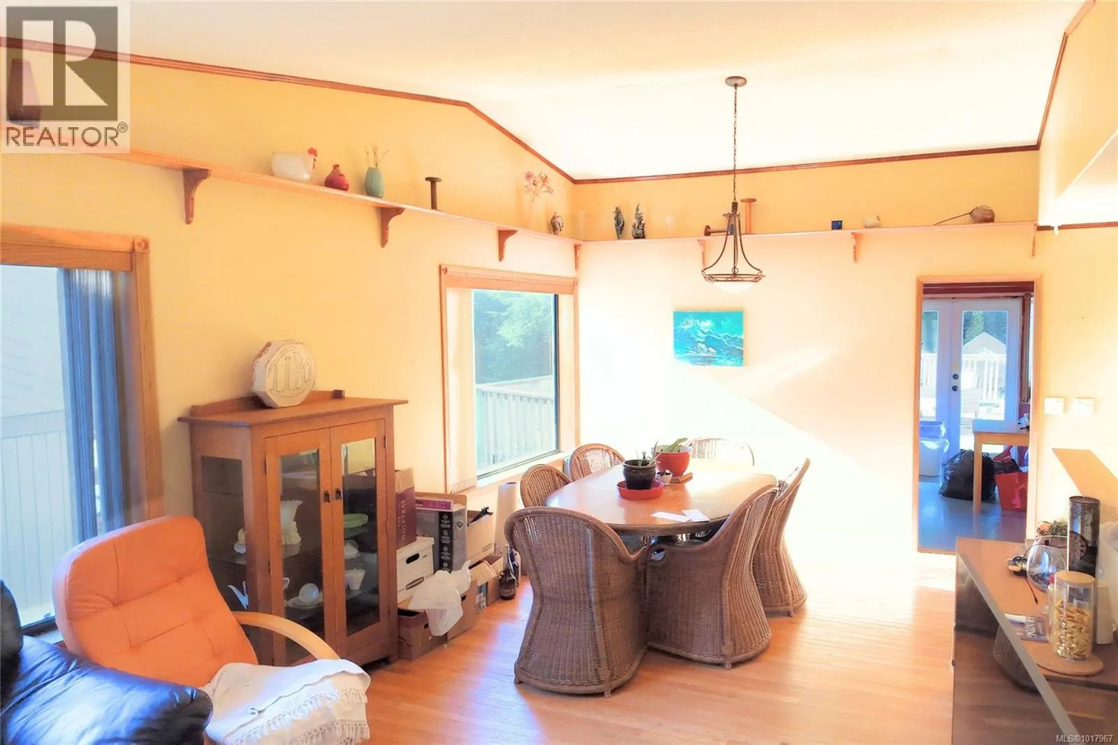 437 Marine Dr