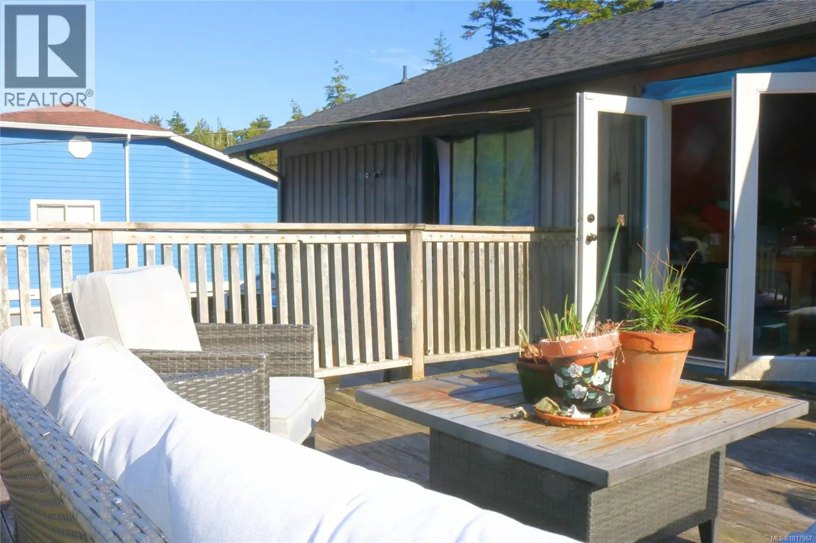 437 Marine Dr
