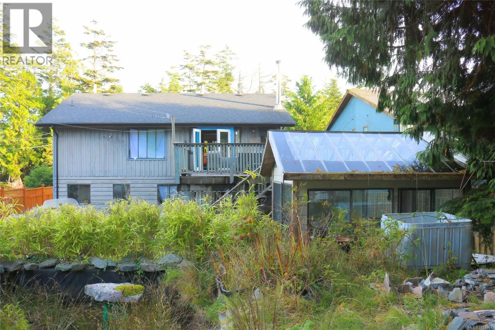 437 Marine Dr