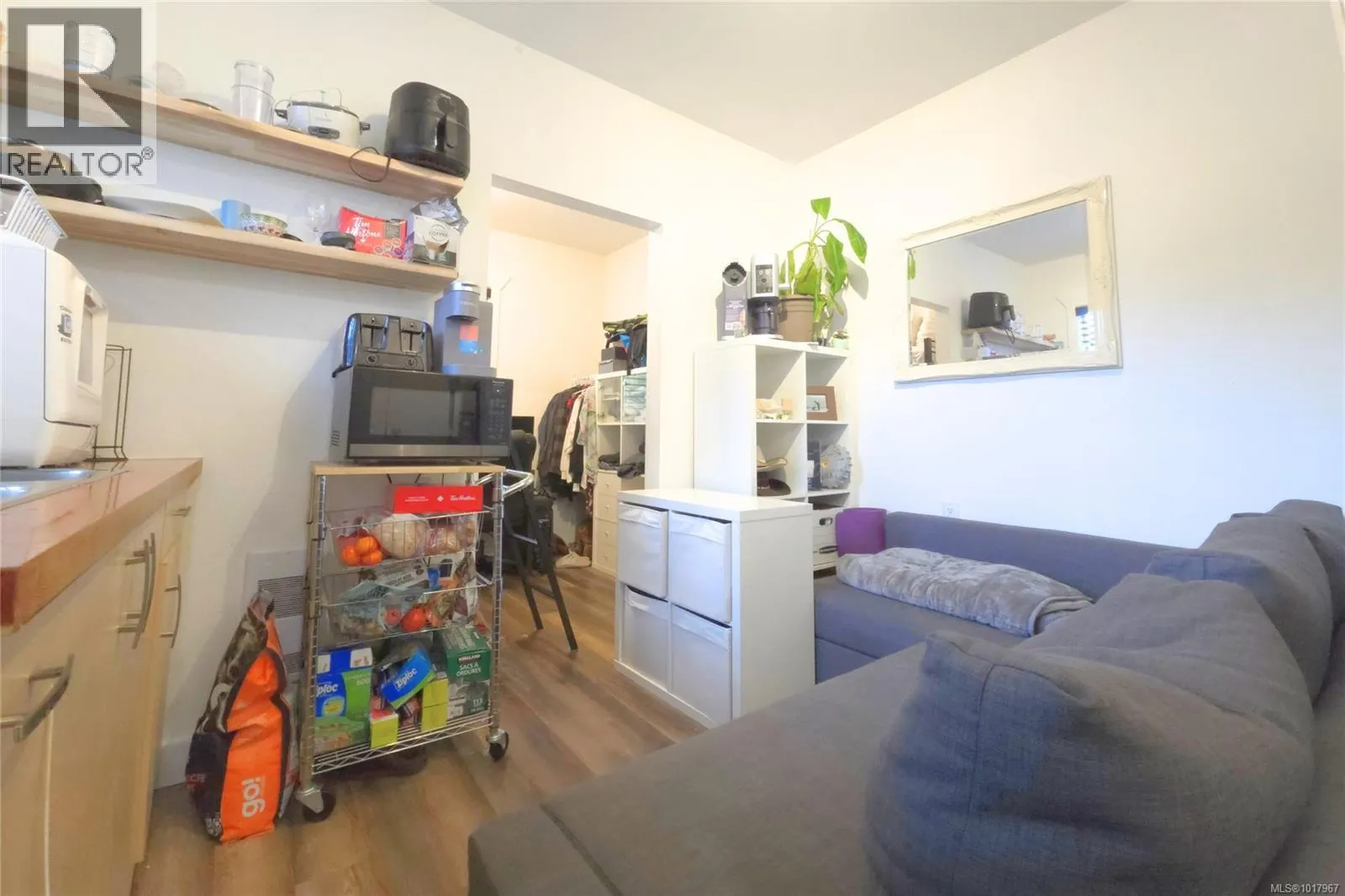 437 Marine Dr