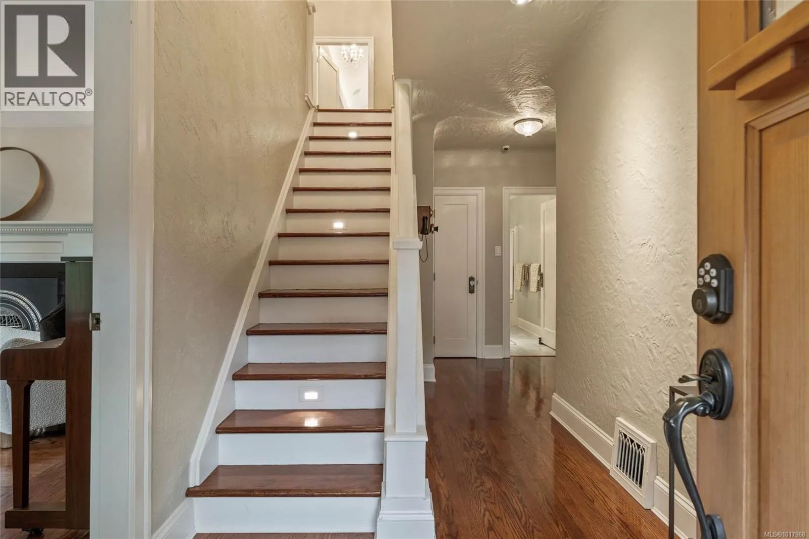 1690 Ash Rd