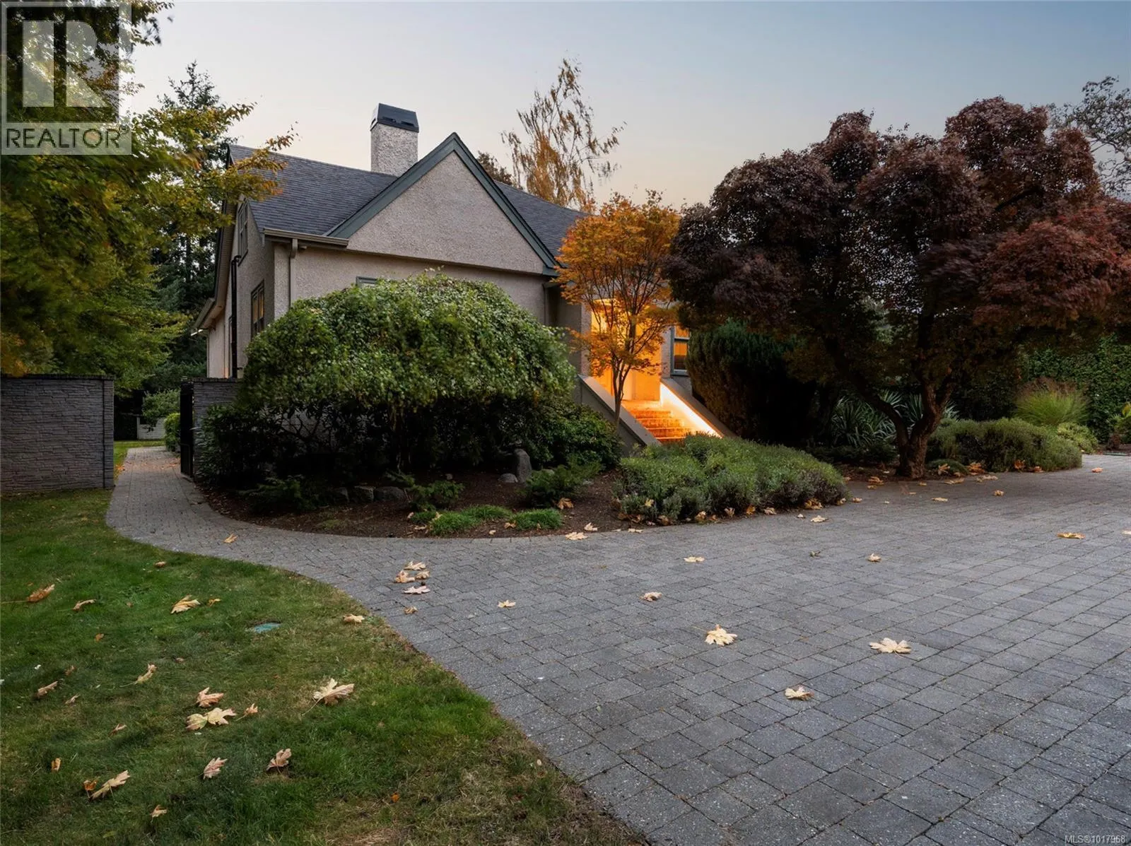 1690 Ash Rd