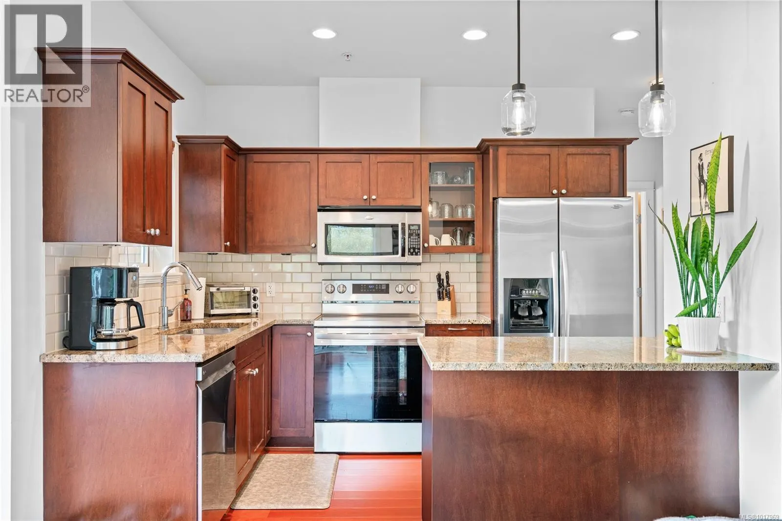 303 101 Nursery Hill Dr