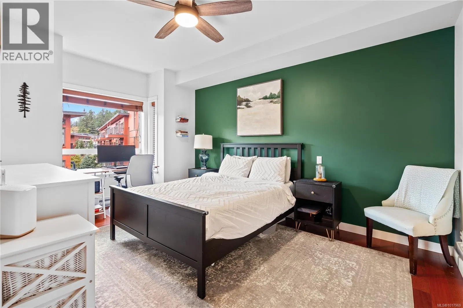 303 101 Nursery Hill Dr