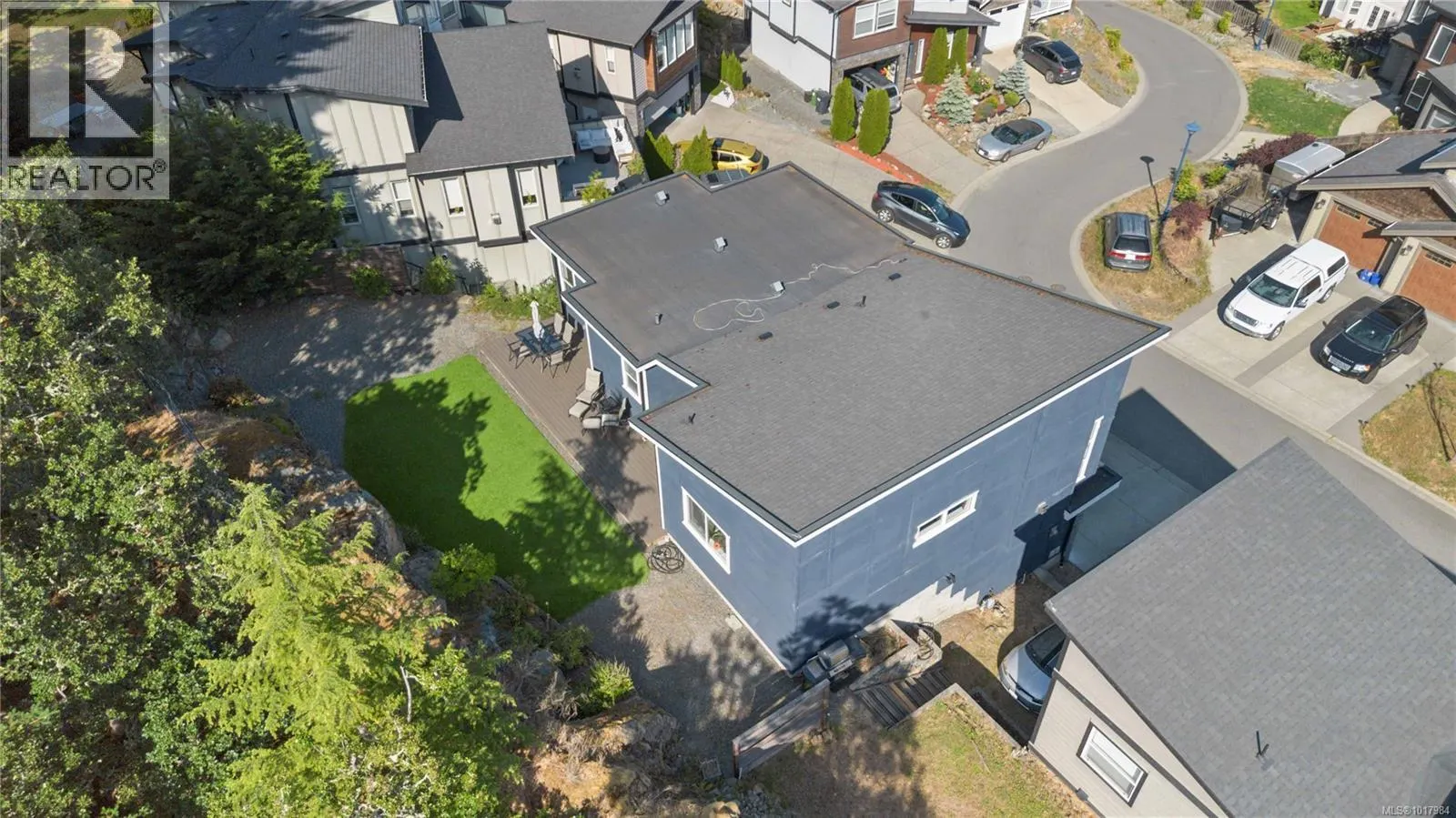 936 Aqua Crt