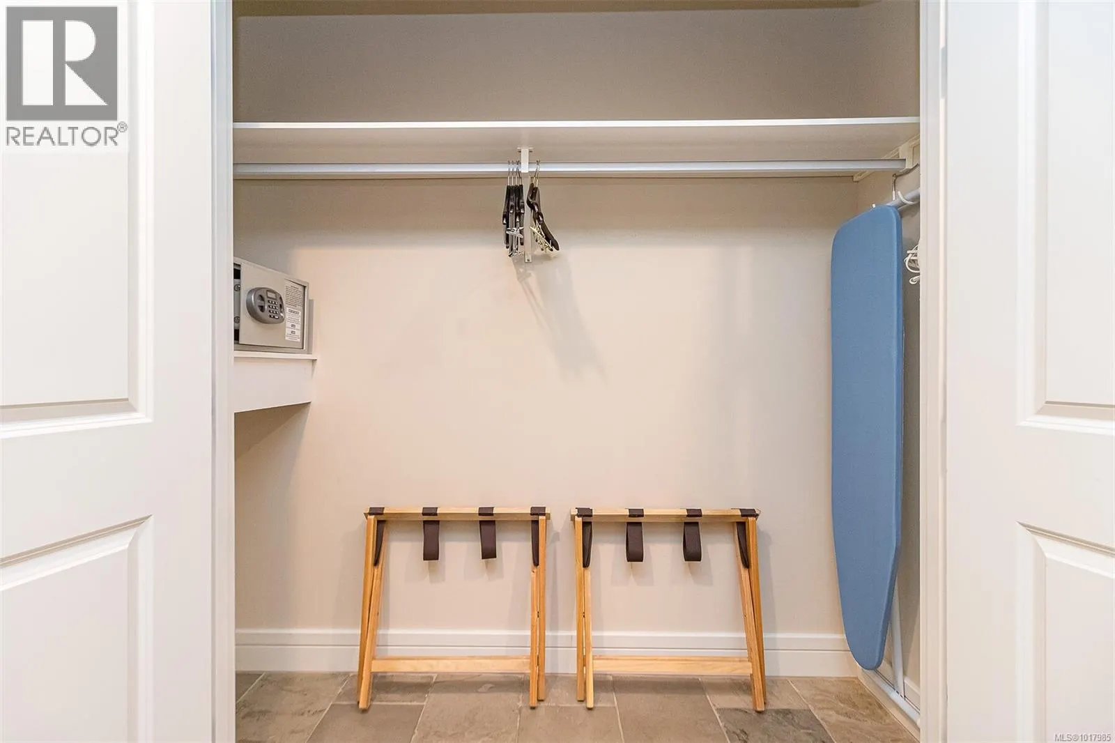 113/115 D 1376 Lynburne Pl