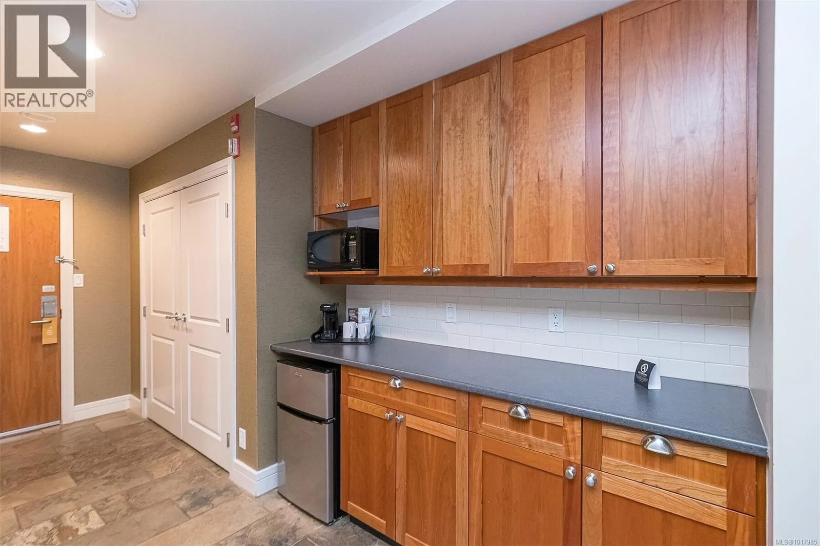 113/115 D 1376 Lynburne Pl