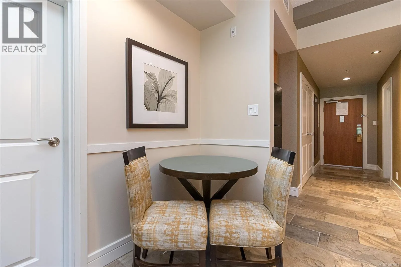 113/115 D 1376 Lynburne Pl