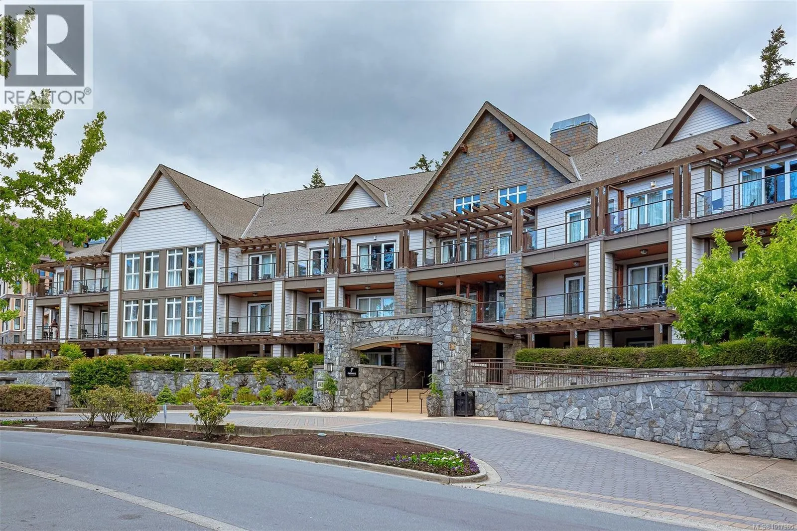 113/115 D 1376 Lynburne Pl