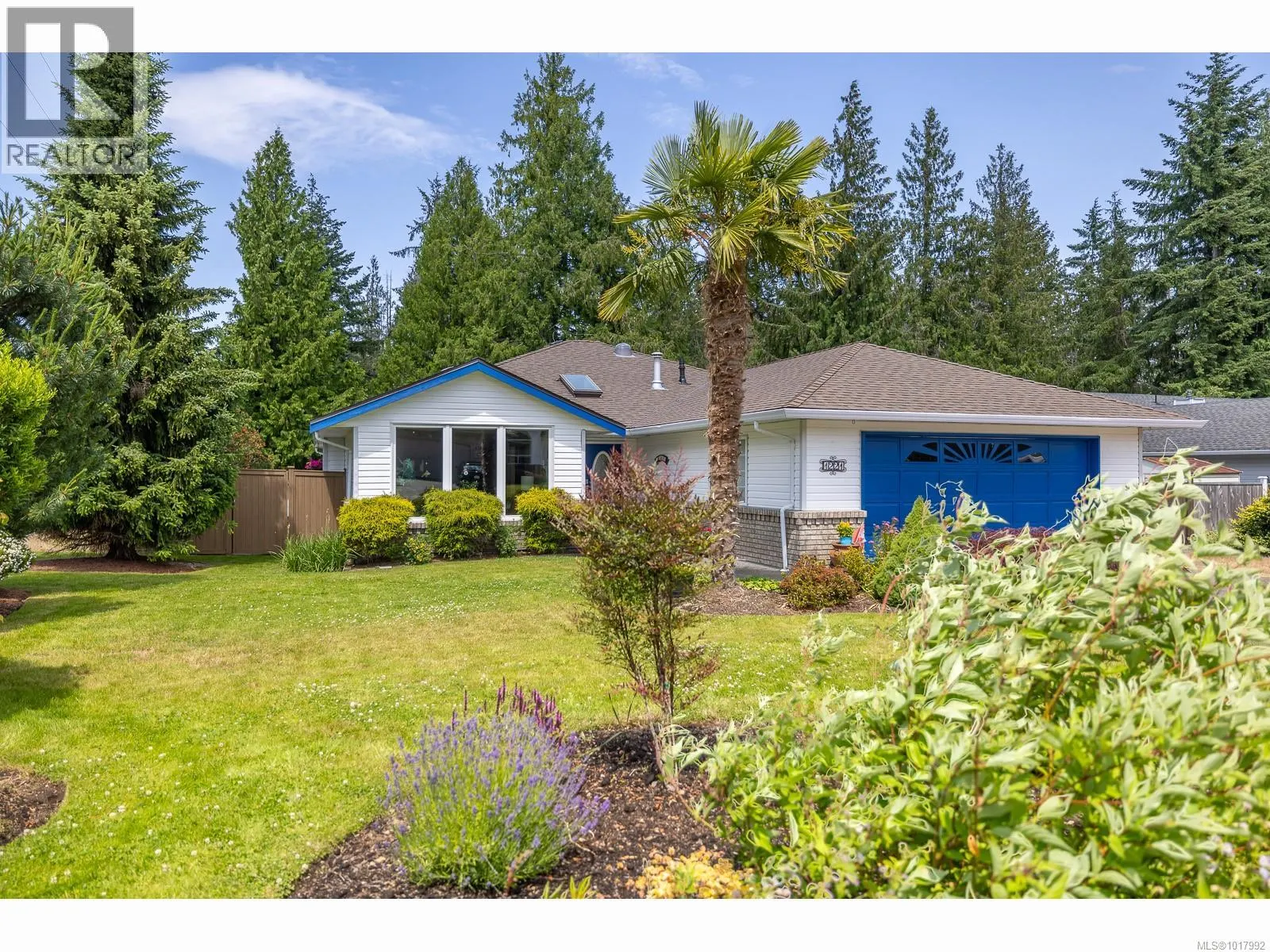 1221 GREEN Close