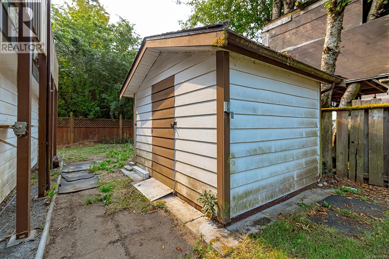 1311 Dangar Pl