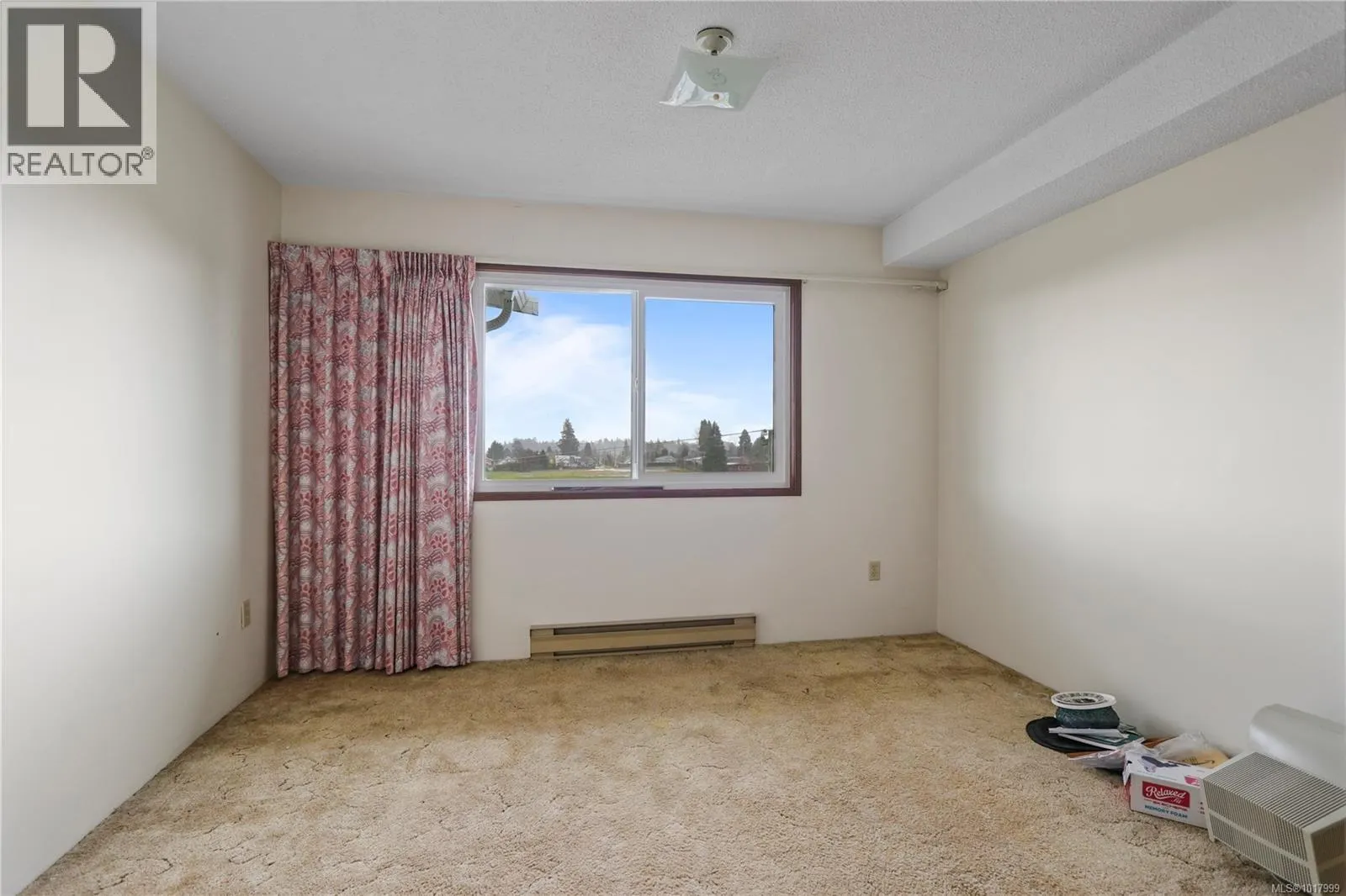 407 9942 Daniel St